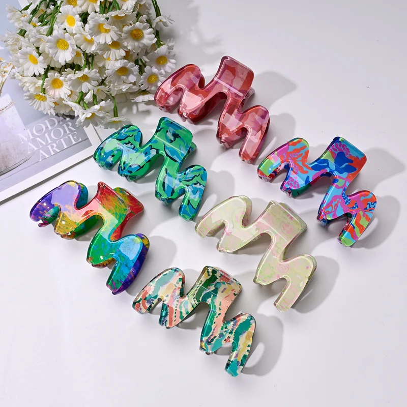 Wavy Acetate Claw Clip